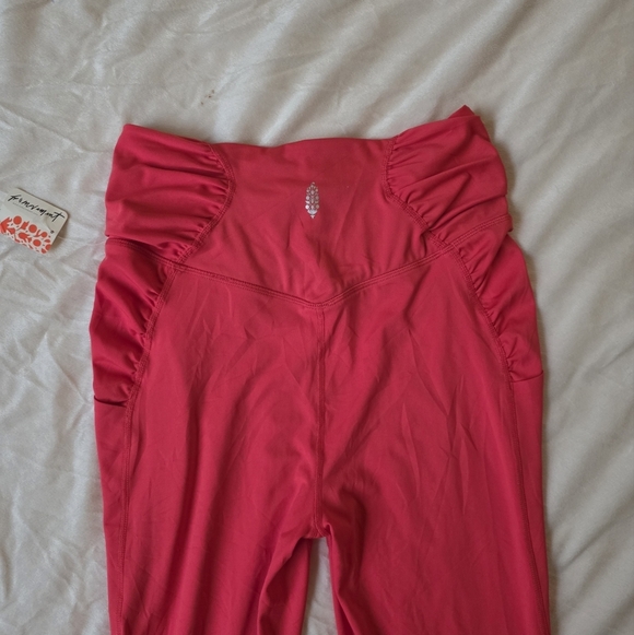 Free People Movement Set The Pace Leggings NWT - Picture 6 of 9